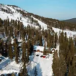 Ski-inn Kelohuoneisto Pyhaetunturissa * Pelkosenniemi