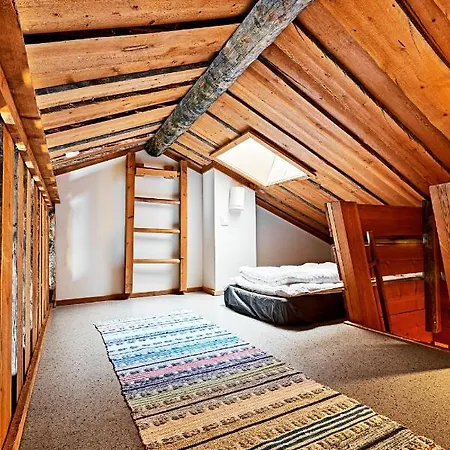 Ski-inn Kelohuoneisto Pyhaetunturissa Pelkosenniemi