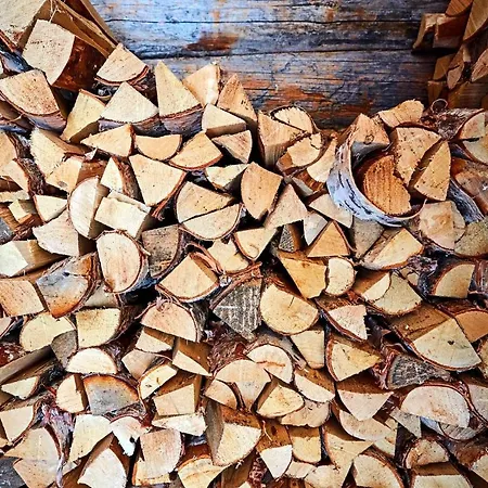 Ski-inn Kelohuoneisto Pyhaetunturissa * Pelkosenniemi