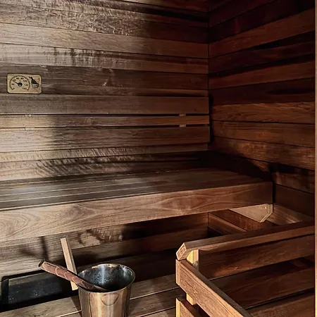 Ski-inn Kelohuoneisto Pyhaetunturissa * Pelkosenniemi