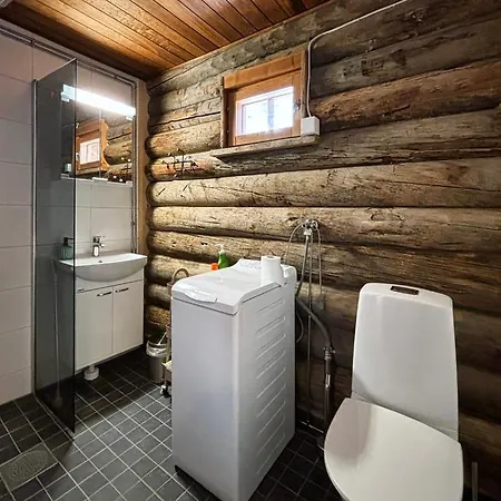 Ski-inn Kelohuoneisto Pyhaetunturissa דירה