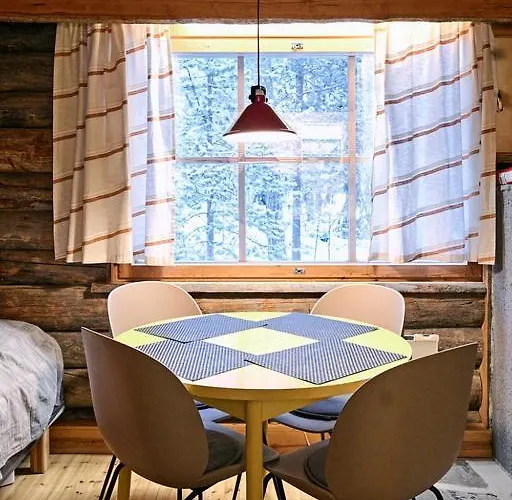 Ski-inn Kelohuoneisto Pyhaetunturissa *